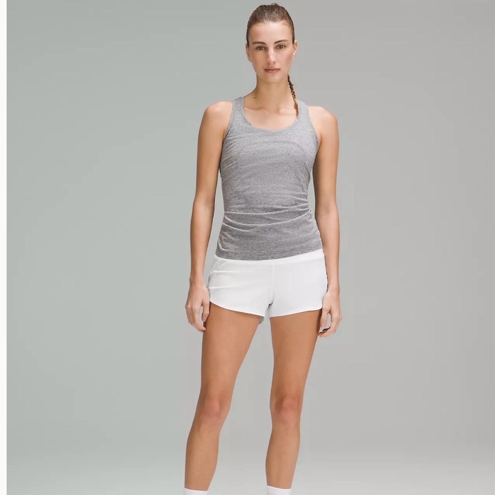 Lululemon Speed Up Low Rise Lined Short 2.5 in White Size 0
